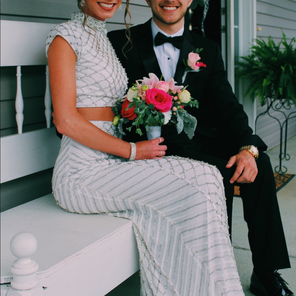 Sherri Hill Prom Dress